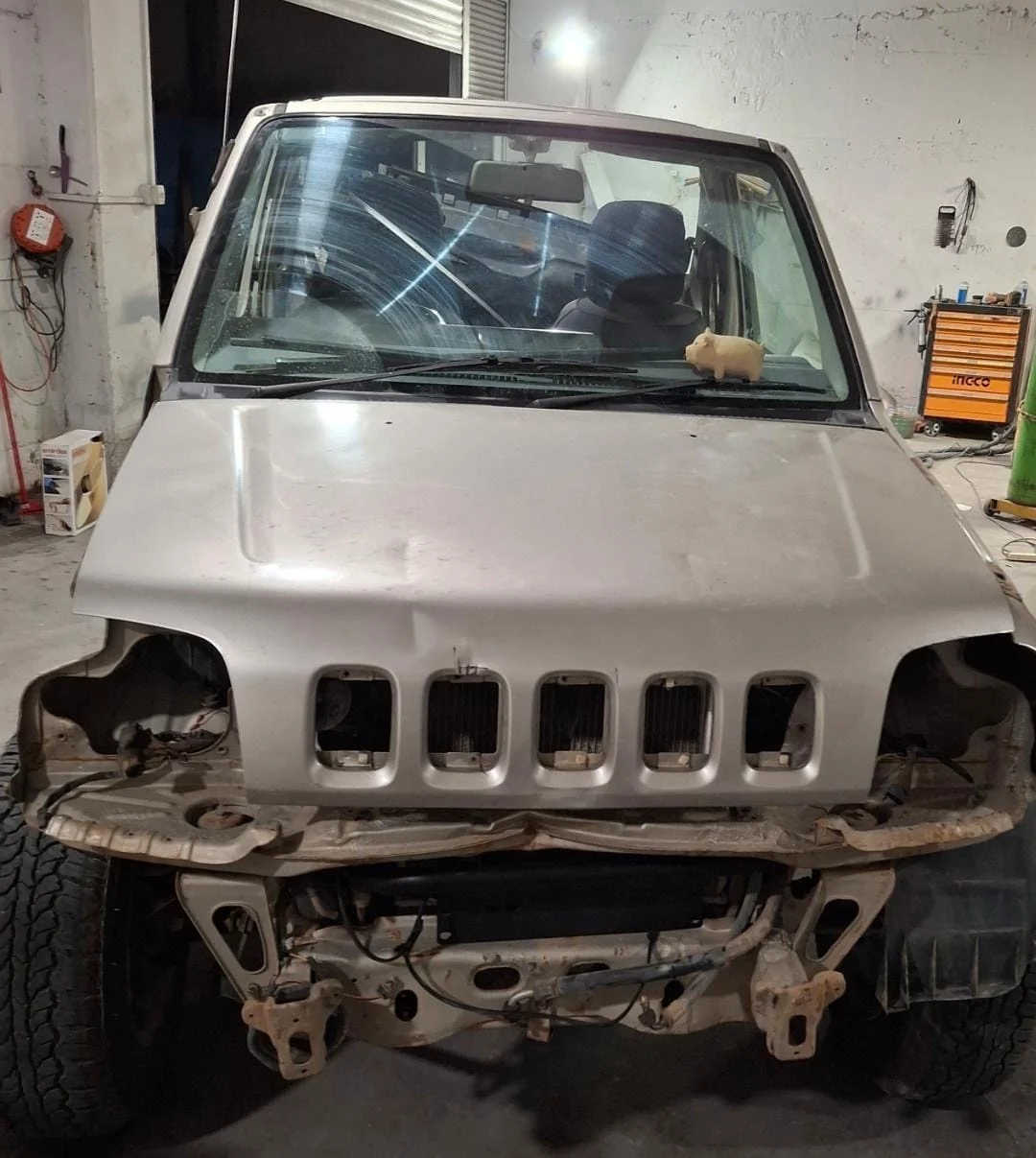 R.A. Car gallery photo 3